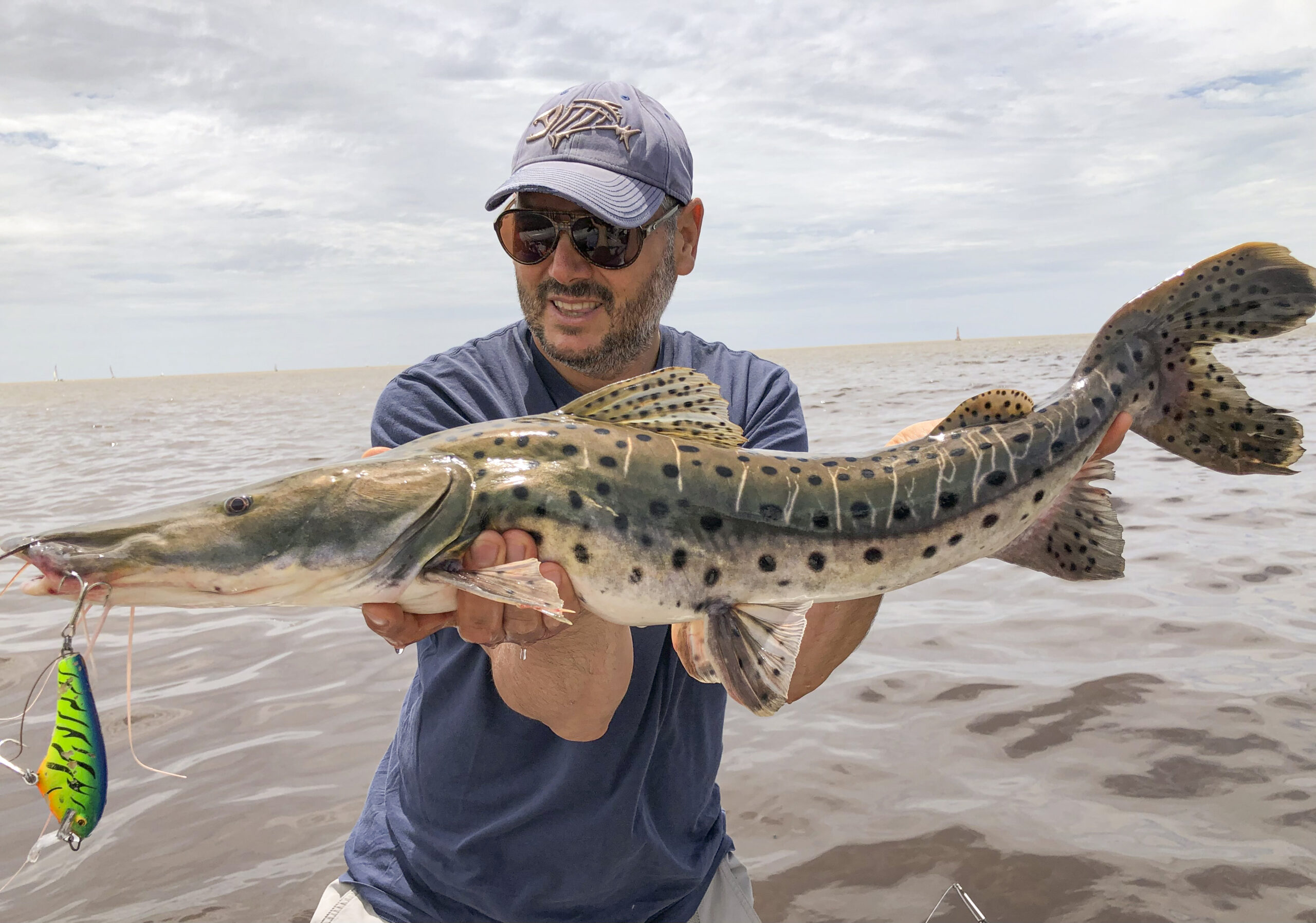 Lucas and a Surubi caught we were looking for Golden Dorados on Bait Casting